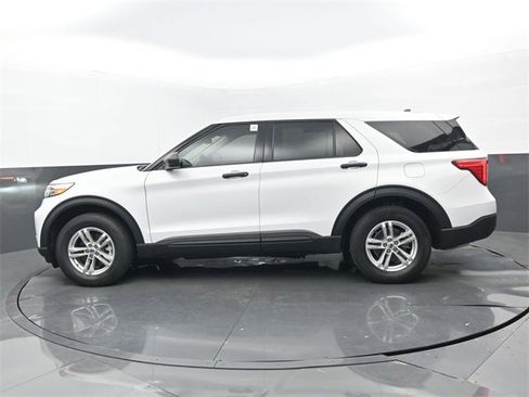 Used 2022 Ford Explorer 4WD w/ Class IV Trailer Tow Package image 23