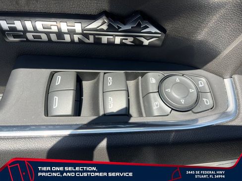 Used 2022 Chevrolet Silverado 1500 High Country w/ Z71 Off-Road Package AWD/4WD image 13