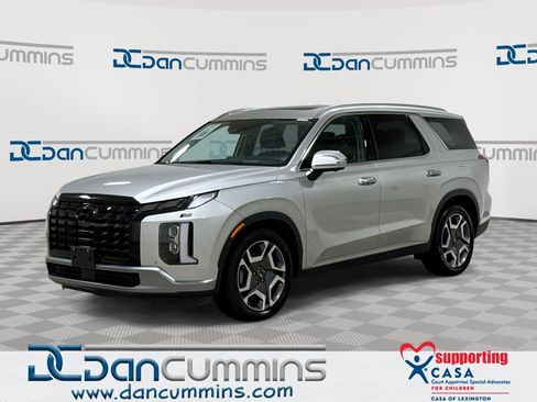 Used 2024 Hyundai Palisade Limited AWD/4WD image 1