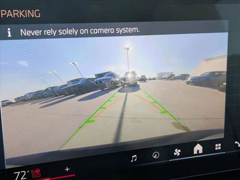 Used 2025 BMW X3 xDrive30i w/ Convenience Package image 12