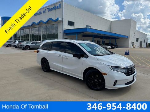Certified 2023 Honda Odyssey Sport image 1