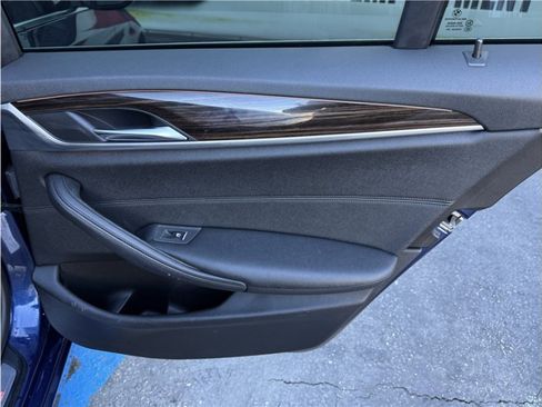 Used 2017 BMW 530i image 26