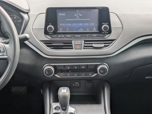 Certified 2021 Nissan Altima 2.5 S image 16