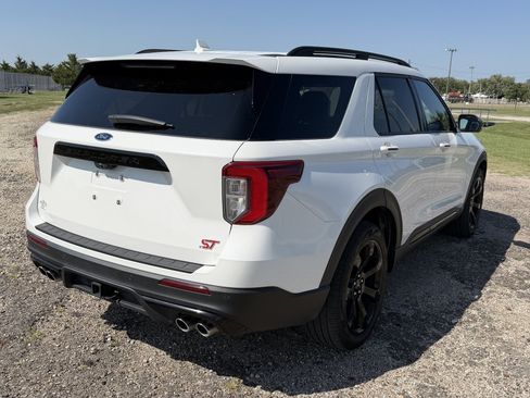 Used 2023 Ford Explorer ST w/ Equipment Group 401A AWD/4WD image 3