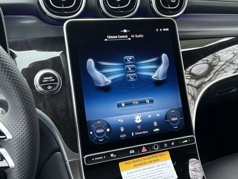 New 2026 Mercedes-Benz GLC 300 4MATIC image 19