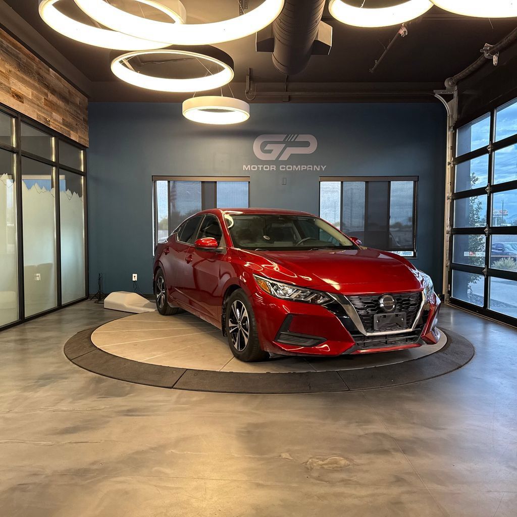 Used 2021 Nissan Sentra SV FWD image 1