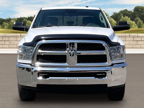 Used 2016 RAM 3500 SLT RWD image 3