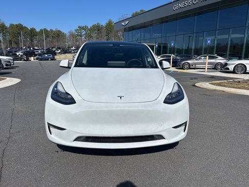 Used 2023 Tesla Model Y Long Range image 2