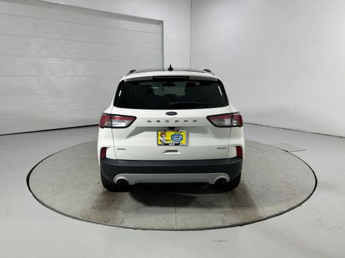 Used 2021 Ford Escape SEL w/ Technology Package AWD/4WD image 32