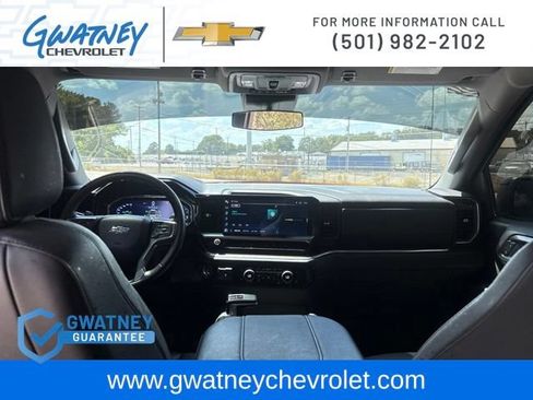 Used 2023 Chevrolet Silverado 1500 RST w/ Convenience Package II AWD/4WD image 23
