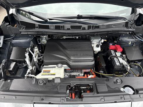 Certified 2024 Nissan Leaf SV Plus FWD image 13