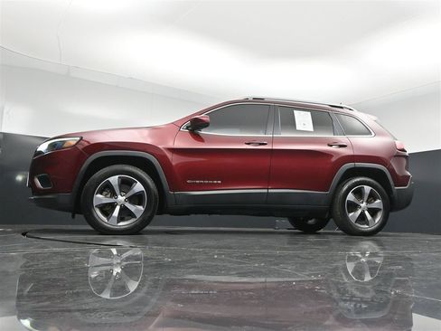 Used 2019 Jeep Cherokee Limited AWD/4WD image 27