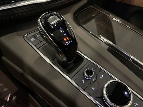 Used 2023 Cadillac Escalade Premium Luxury w/ Performance Package image 18