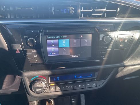 Used 2015 Toyota Corolla S image 64