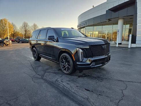 Certified 2025 Cadillac Escalade Sport w/ Touring Package AWD/4WD image 8