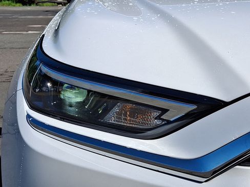 Certified 2024 Toyota Grand Highlander AWD image 28