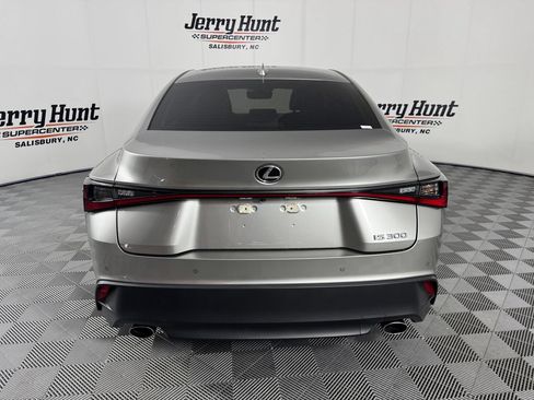 Used 2023 Lexus IS 300 w/ Comfort Package RWD image 8