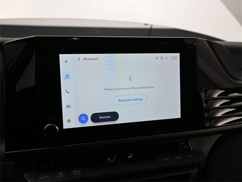 Used 2025 Toyota Camry LE w/ Convenience Package image 21