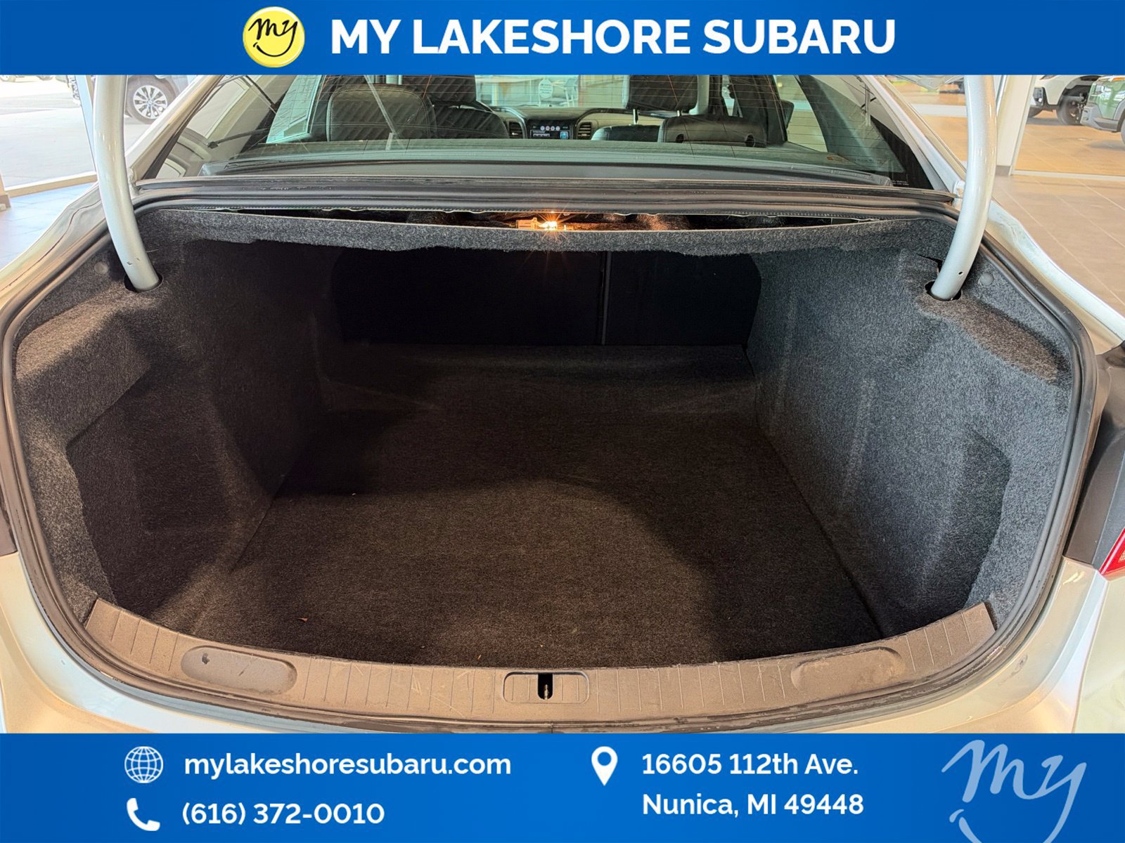 Used 2018 Chevrolet Impala LT FWD image 24