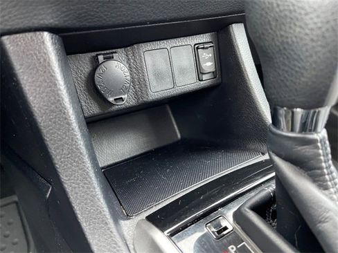 Used 2014 Toyota Corolla S image 24