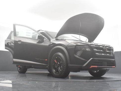 New 2026 Nissan Rogue SV image 39