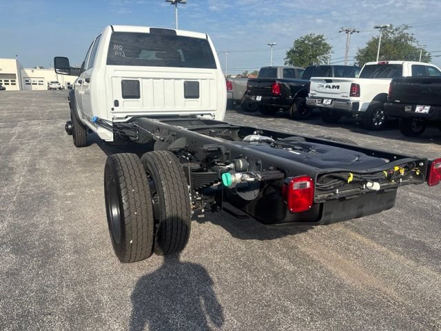 Used 2026 RAM 5500 Tradesman AWD/4WD image 11