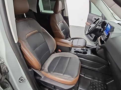 Used 2022 Ford Bronco Sport Outer Banks w/ Tech Package image 38