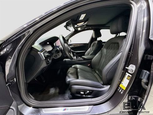 Used 2022 BMW 540i xDrive w/ Executive Package image 21