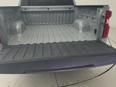 Certified 2025 Chevrolet Silverado 1500 Custom w/ LPO, Dark Essentials Package RWD image 33