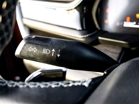 Used 2022 Jeep Grand Cherokee Limited w/ Trailer Tow Prep Group (B) image 19