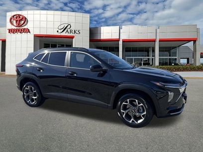 Used 2025 Chevrolet Trax LT w/ LT Convenience Package