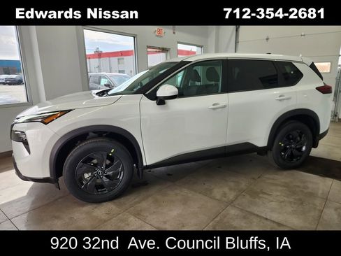 New 2026 Nissan Rogue SV w/ Cold Weather Package image 3