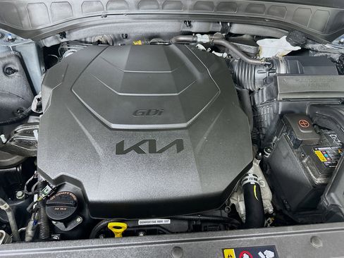 Used 2025 Kia Telluride S FWD image 36