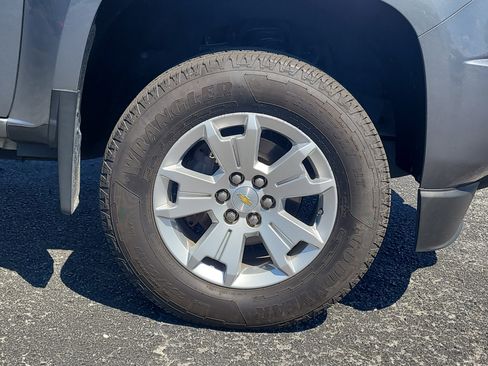 Used 2020 Chevrolet Colorado LT w/ LT Convenience Package image 9