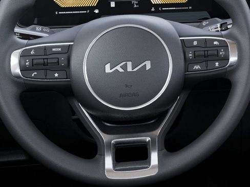 New 2026 Kia K5 LXS FWD image 22