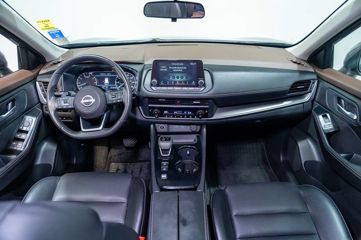 Used 2023 Nissan Rogue SV w/ SV Premium B Package FWD image 25