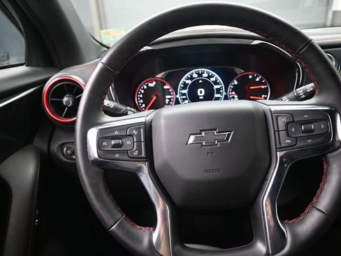 Used 2025 Chevrolet Blazer RS image 8