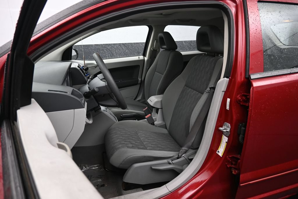 Used 2007 Dodge Caliber SXT FWD image 17