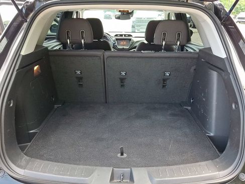 Used 2023 Chevrolet TrailBlazer LT w/ Convenience Package FWD image 34
