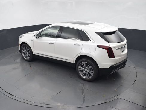 New 2026 Cadillac XT5 Premium Luxury w/ Driver Assist Package AWD/4WD image 41