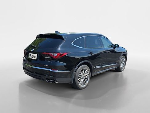 Used 2023 Acura MDX SH-AWD w/ Advance Package image 4