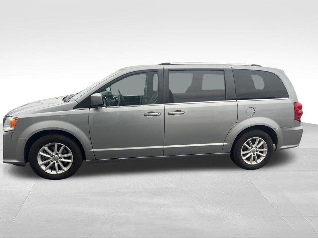 Used 2018 Dodge Grand Caravan SXT FWD image 9