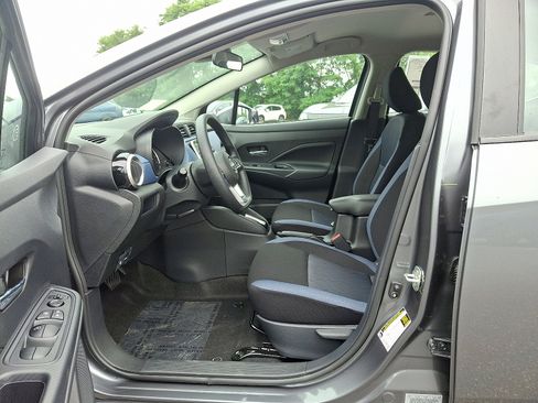 New 2025 Nissan Versa SV w/ Trunk Package image 7
