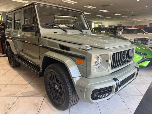 Used 2016 Mercedes-Benz G 550 image 2
