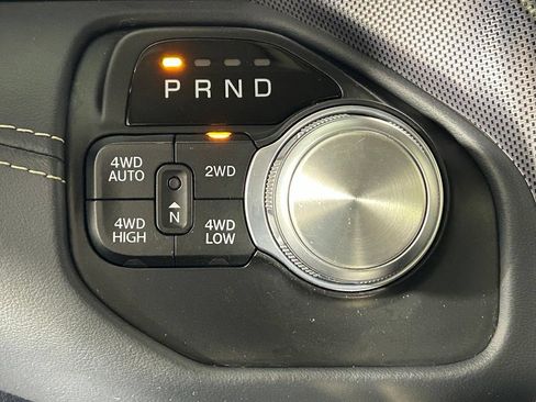 Used 2019 RAM 1500 Limited AWD/4WD image 24