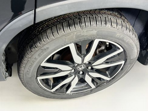 Used 2022 Honda Pilot Touring image 34