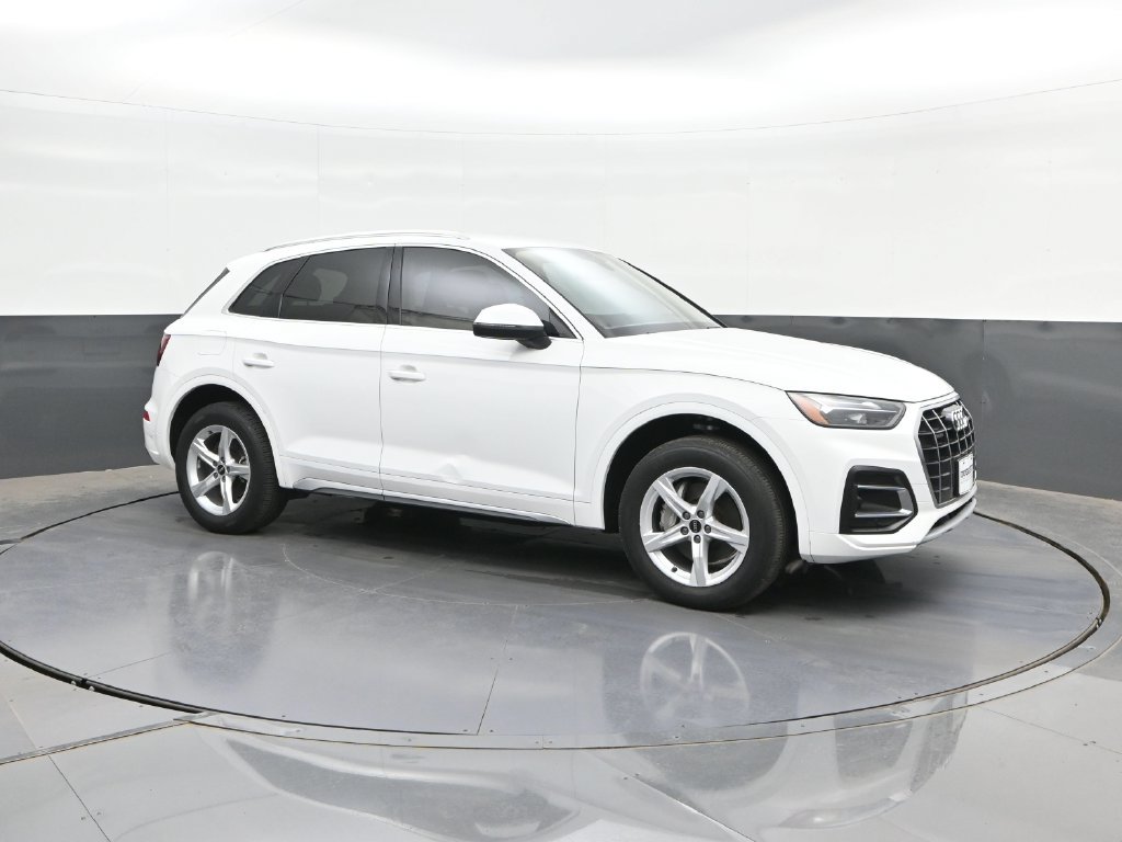Used 2021 Audi Q5 2.0T Premium w/ Convenience Package AWD/4WD image 17