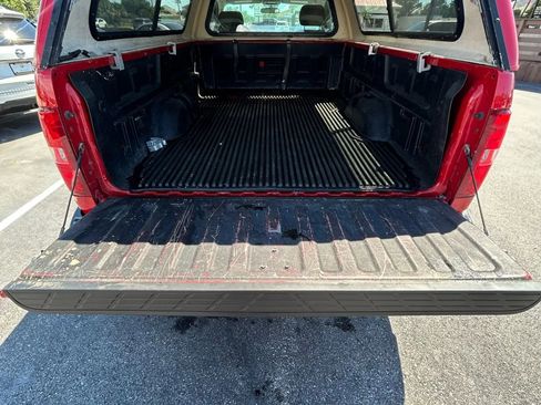 Used 2011 Chevrolet Silverado 1500 W/T image 13