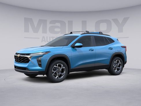 New 2026 Chevrolet Trax LT image 2