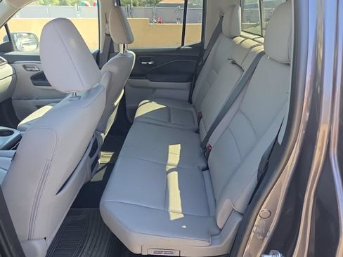 Used 2020 Honda Ridgeline RTL image 11